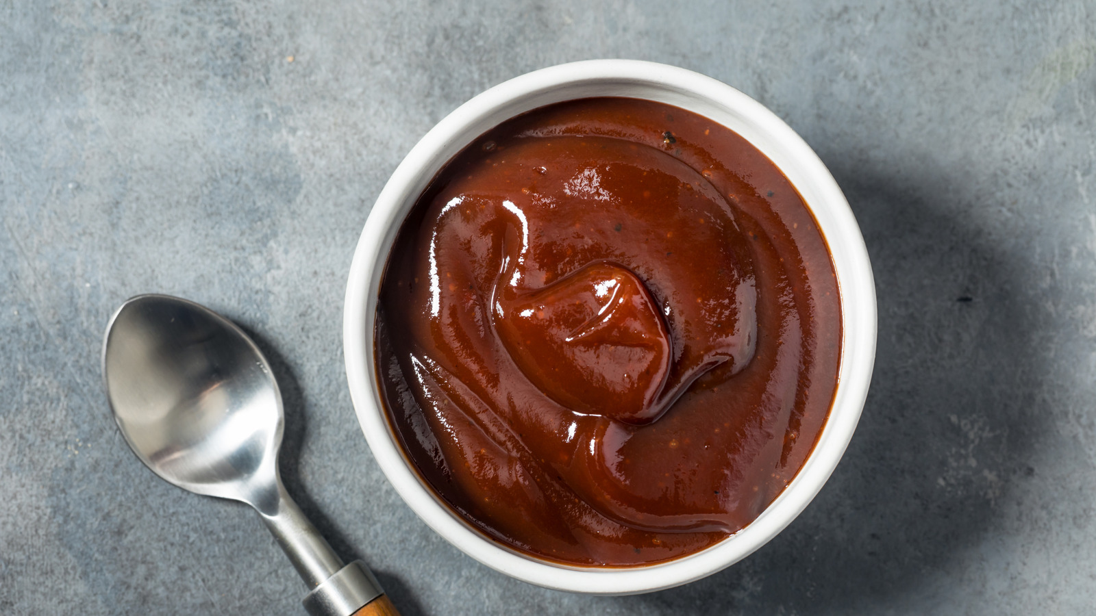 The Best Grocery Brand BBQ Sauce Is Next-Level Smoky And Tangy - Tasting Table