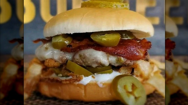 Burger with bacon and jalapeños