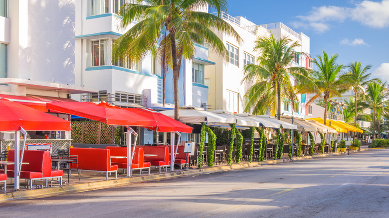 restaurants in florida along road
