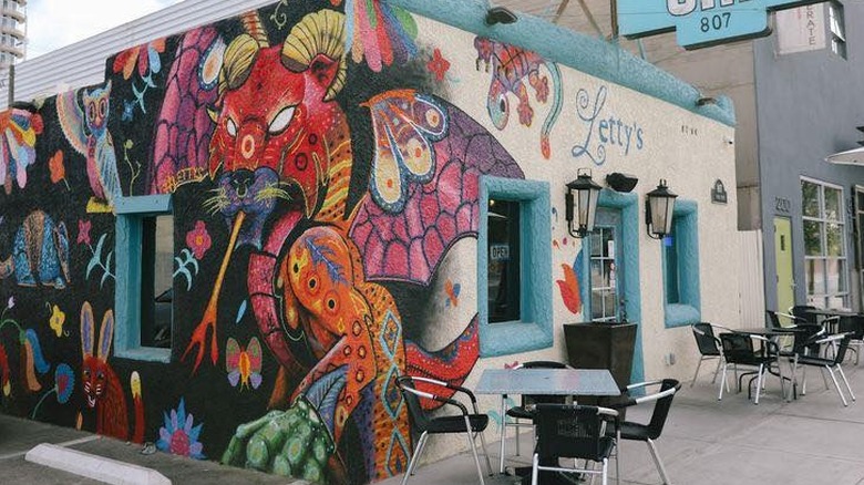 The colorful exterior of Letty's de Leticia's Cocina
