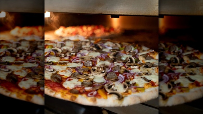 Di Fara pizza in oven