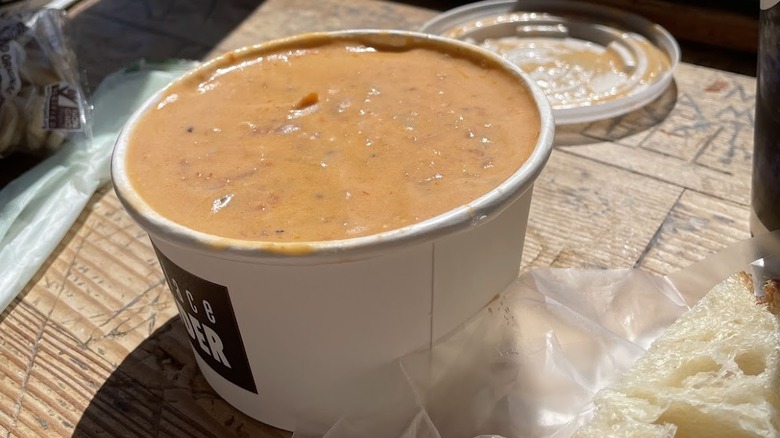 Smoked salmon chowder at Pike Place Market with bread