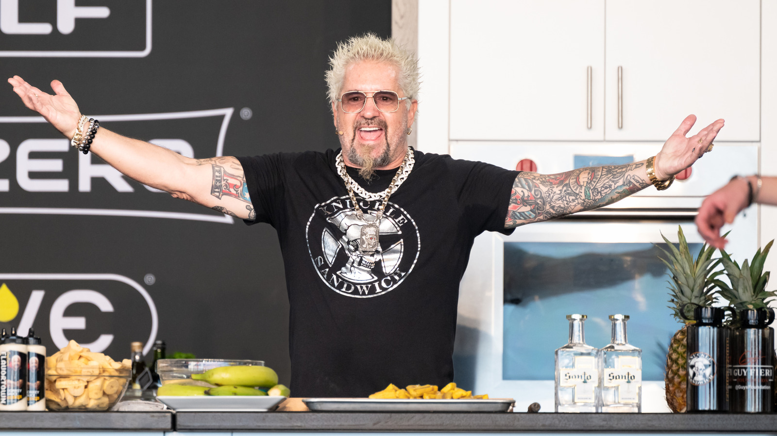 The Best Restaurant Featured On Diners, Drive-Ins, And Dives In Every State