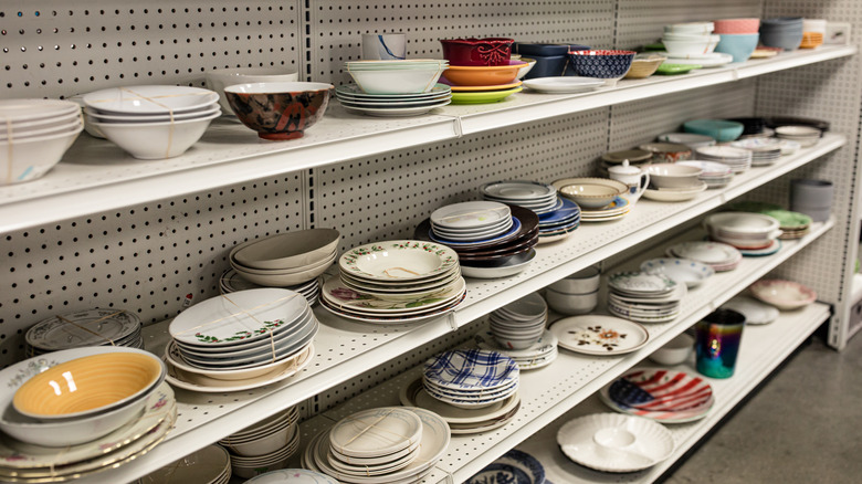 Thrift store dishware display