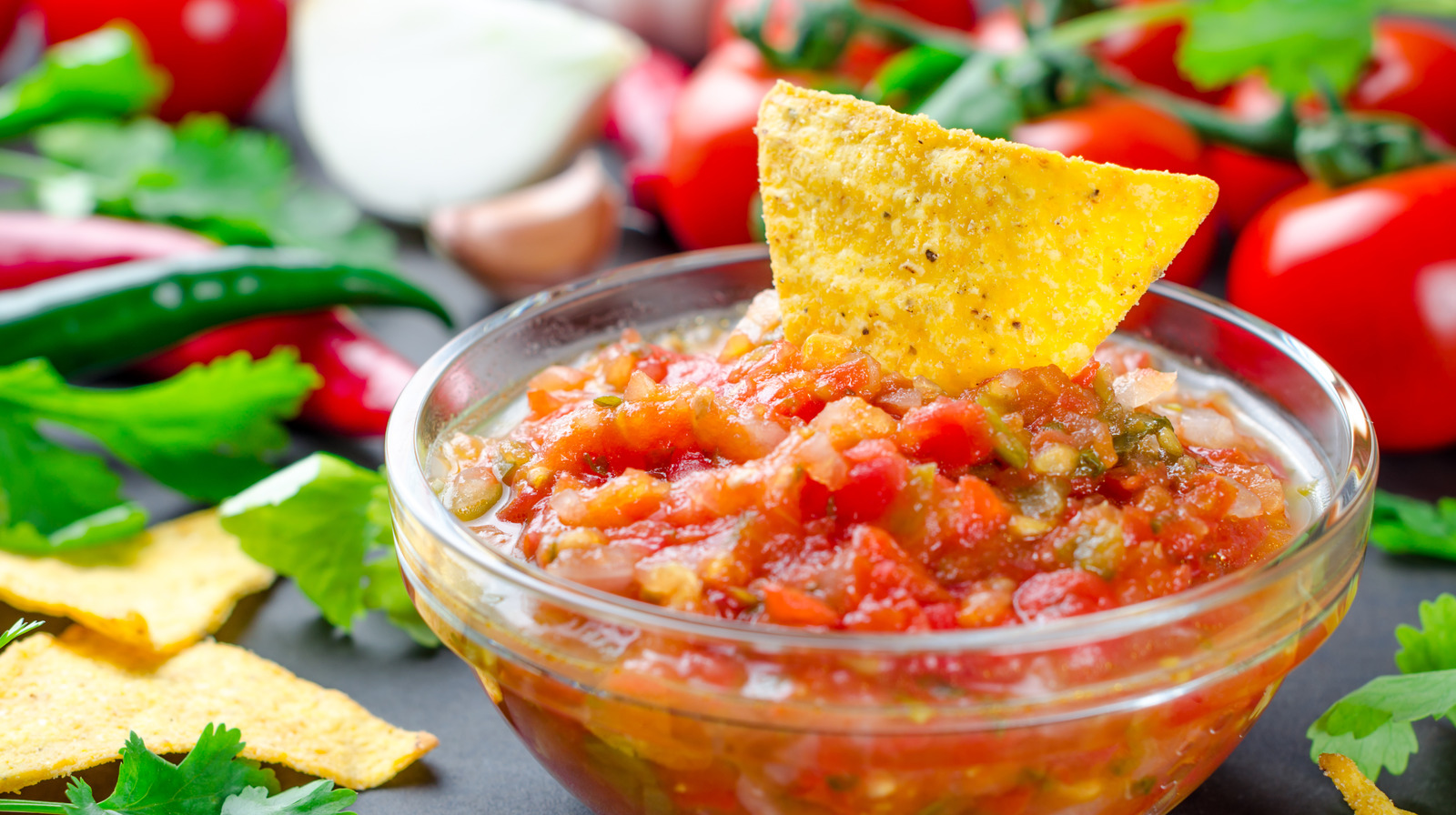 The Best Type Of Onion To Use In Traditional Mexican Salsa