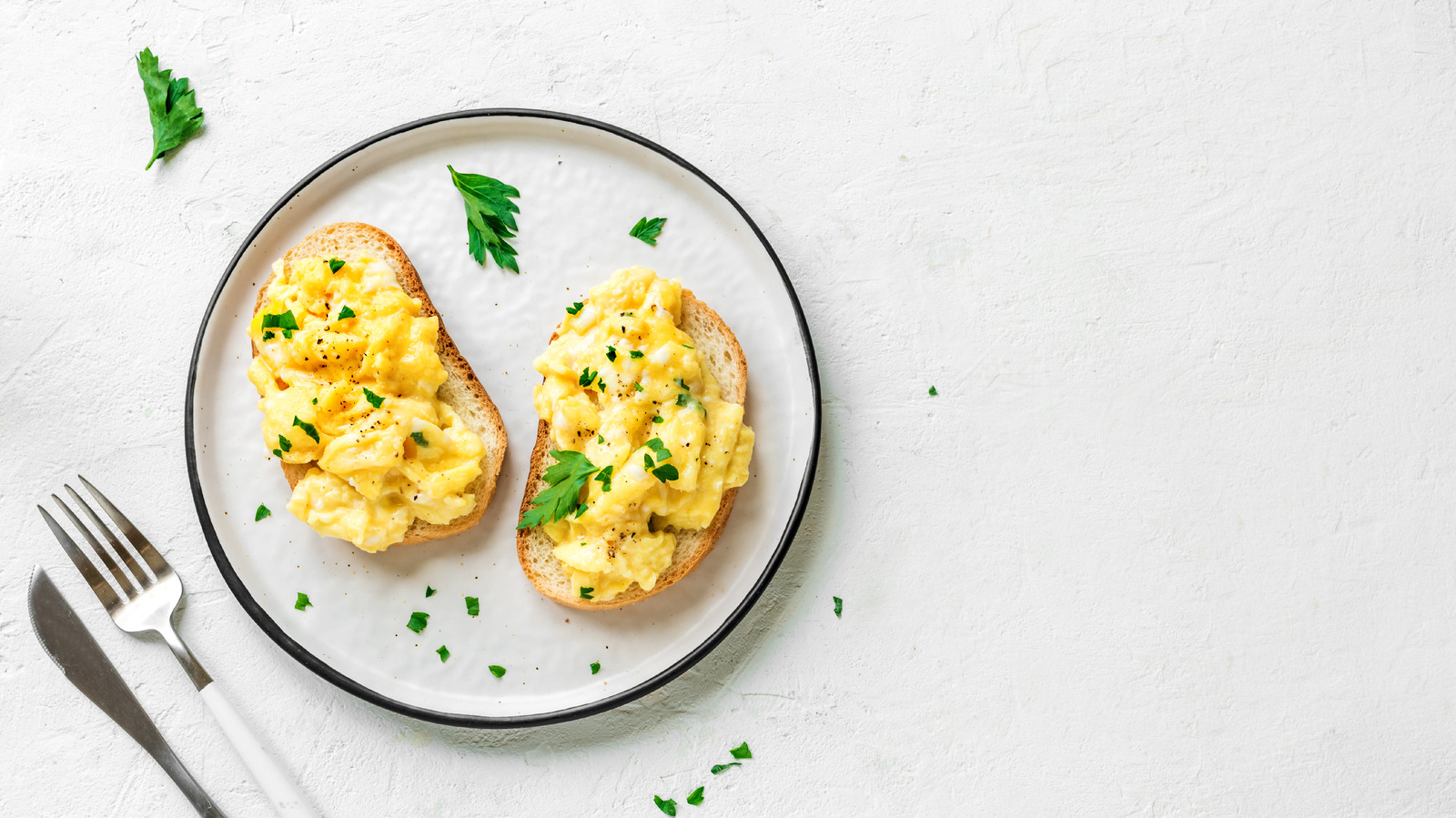 The Best Type Of Wine To Pair With Eggs