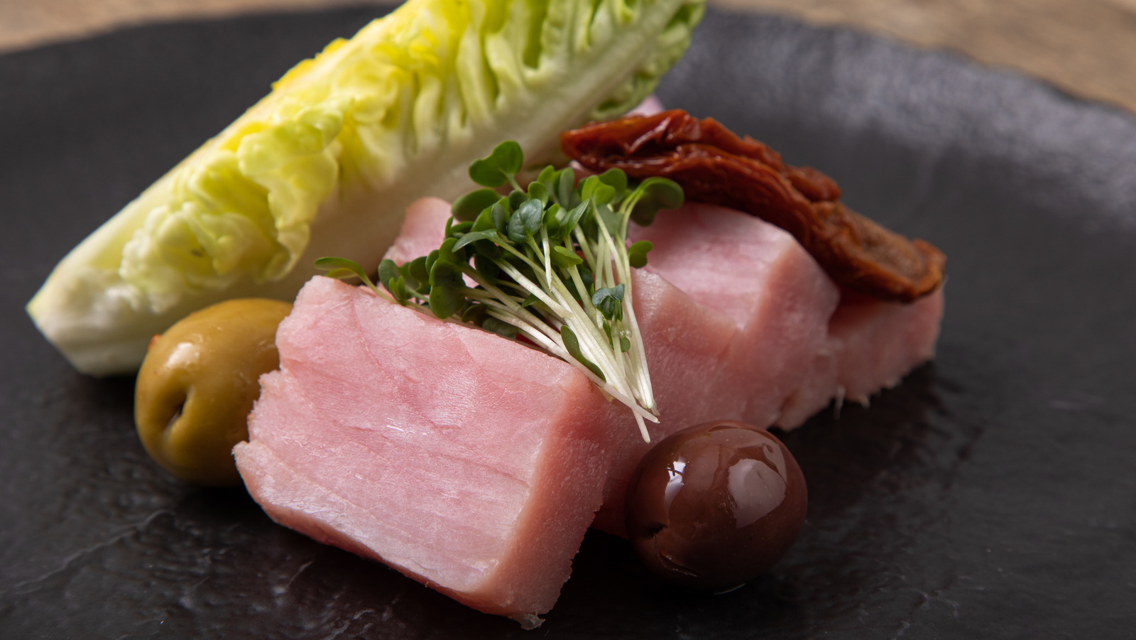 The Best Types Of Tuna For Tuna Confit