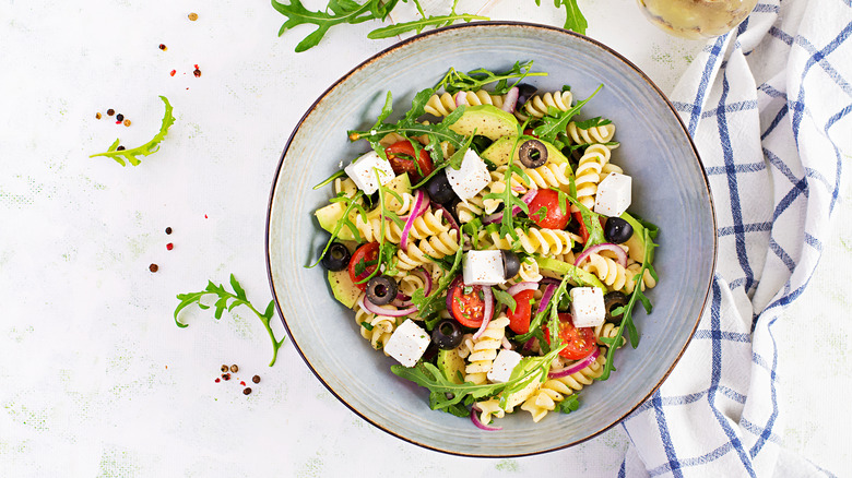 Pasta salad with tomatoes and olives