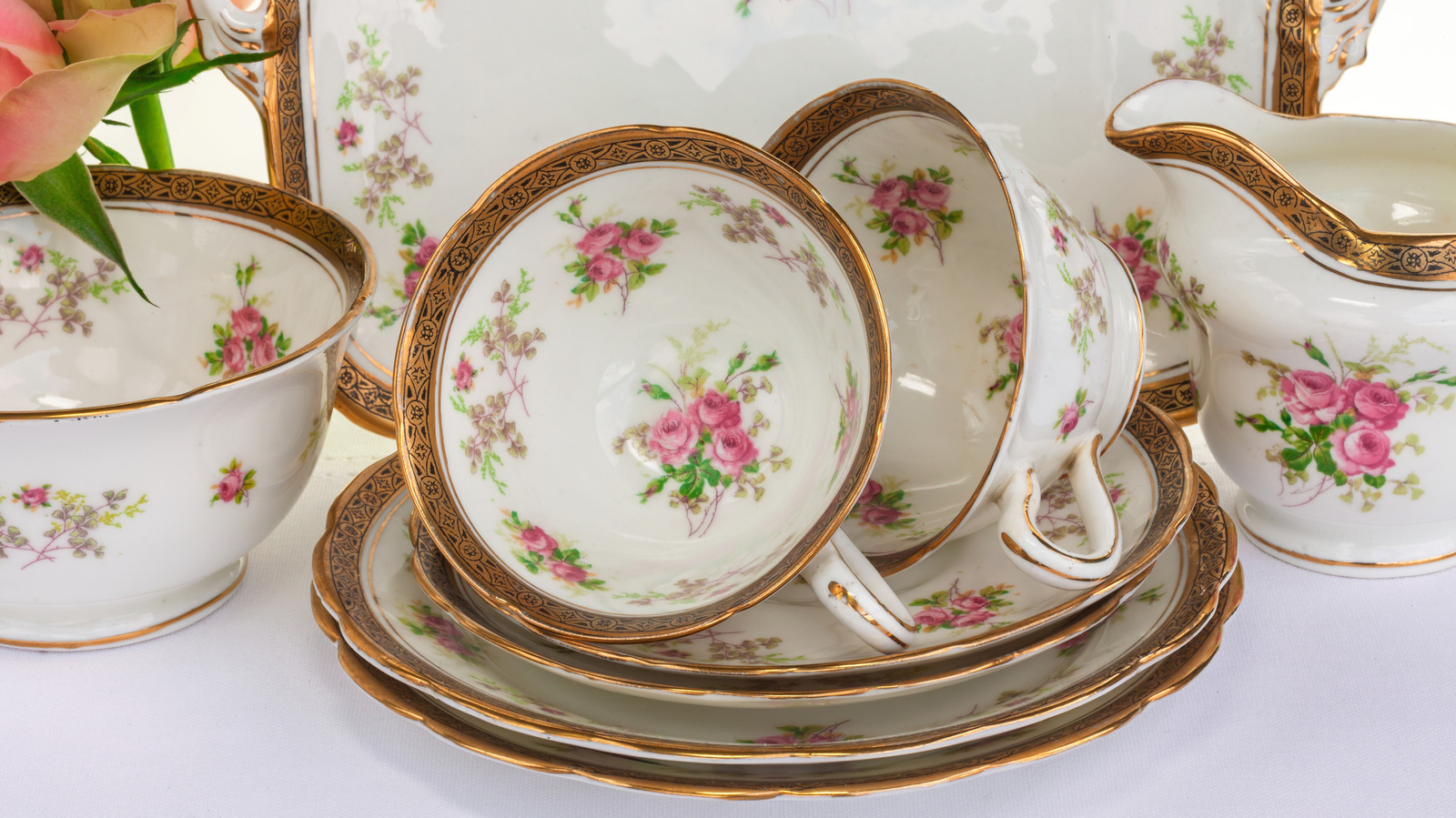 The Best Way To Remove Stains From Fine China Is Hiding In Your Bathroom