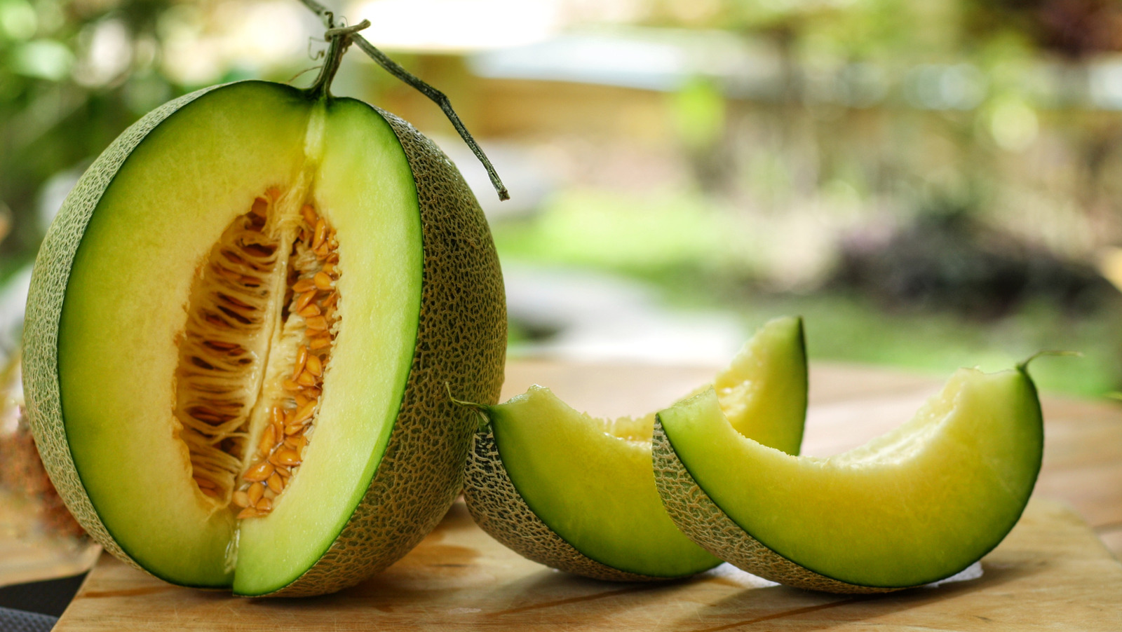 The Best Way To Store A Whole, Fresh Honeydew Melon