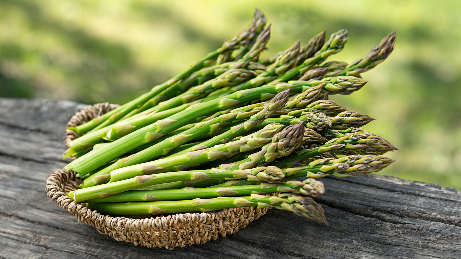 The Best Way To Use Your Leftover Asparagus Ends