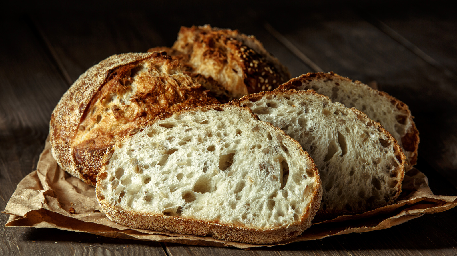 How To Slice Sourdough Bread Perfectly - The Pantry Mama