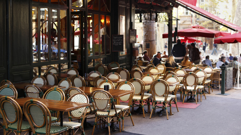 casual cafe in France