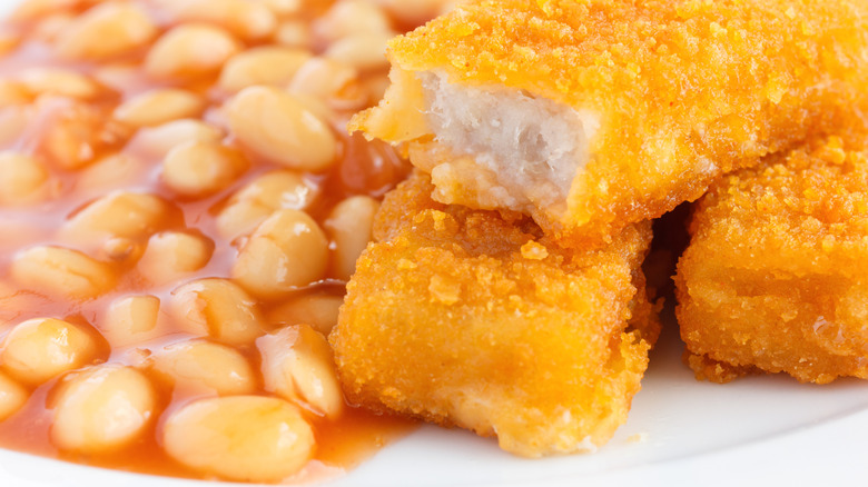 Fish sticks and baked beans