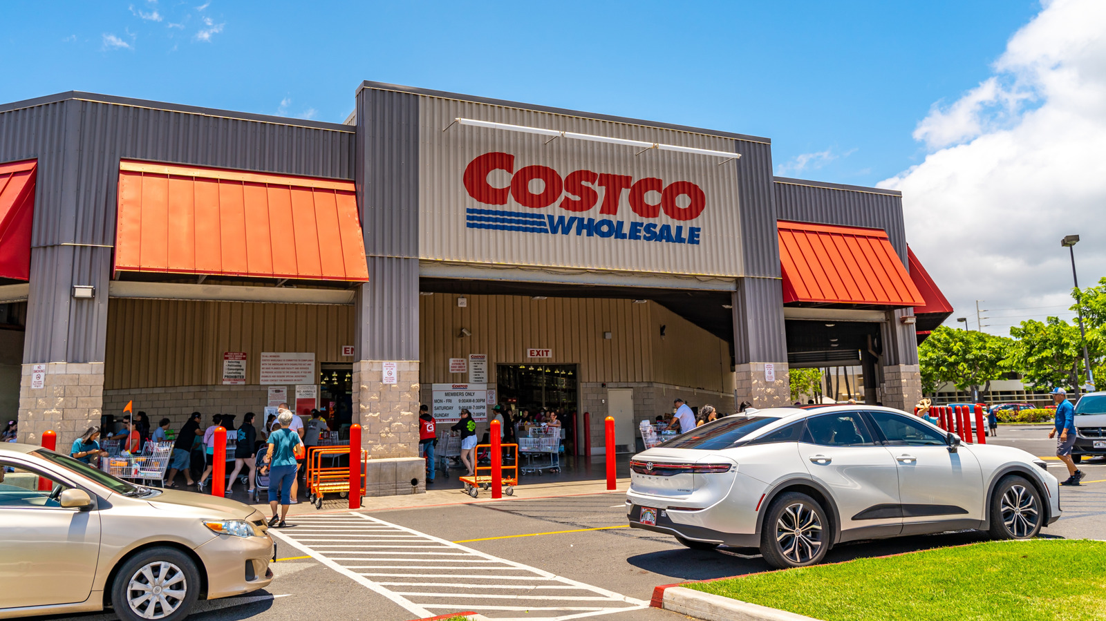 The Busiest Costco In The World Is In The U.S., But Not In The State You Might Expect - Tasting Table