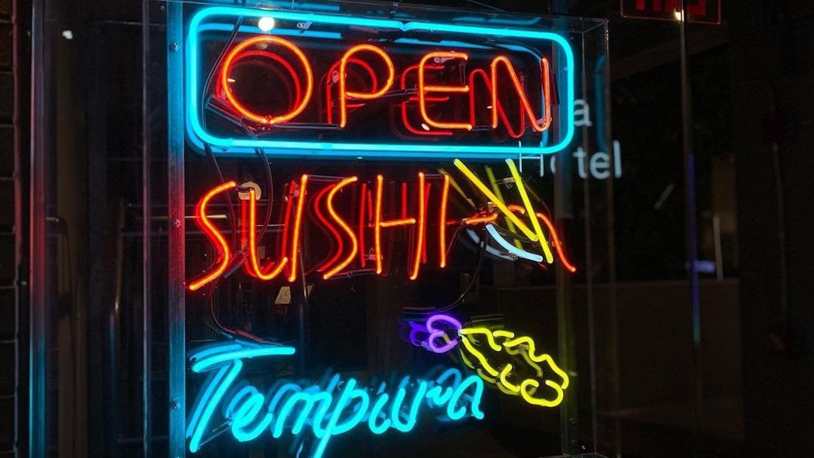 The Cheap NYC Sushi Spot Located In A Hotel With A Robot Dino