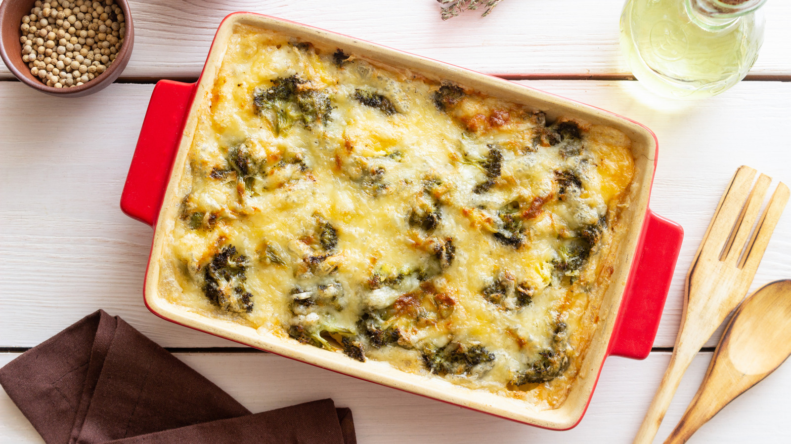 The Cheesy Canned Ingredient That Turns Broccoli From Drab To Fab - Tasting Table