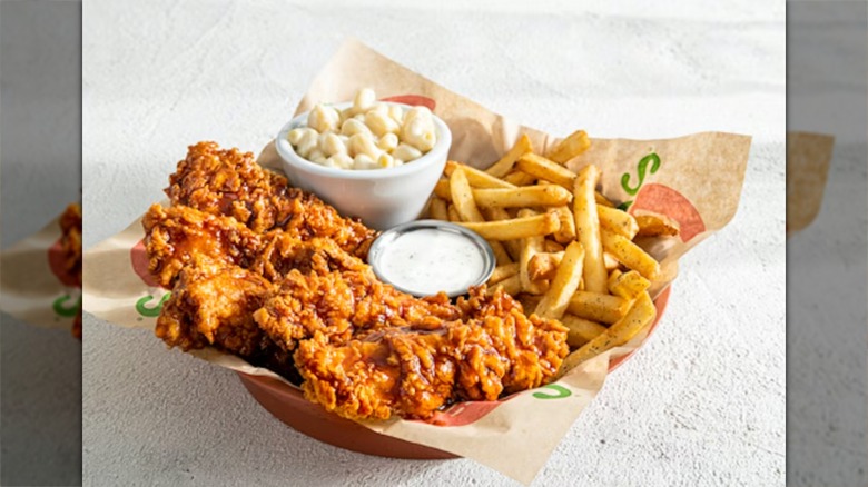 Chili's honey chipotle chicken crispers combo meal