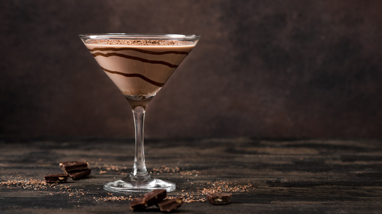 espresso martini with chocolate sauce