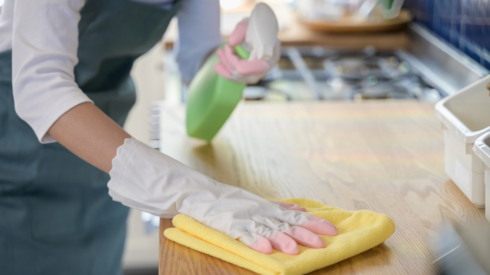 The 'Circle Rule' Method For A Clean, Calm, Clutter-Free Kitchen - Tasting Table