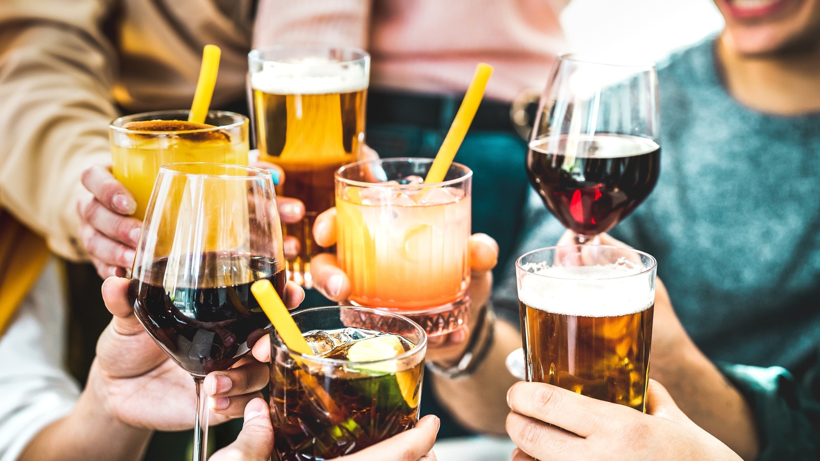 The Clever Way To Determine How Many Drinks You'll Need For A Party