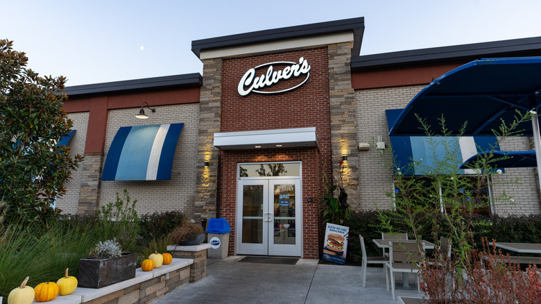 The outside of a Culver's restaurant