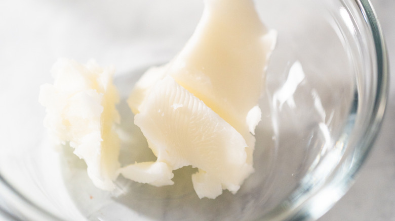 Close up of vegetable shortening in glass bowl