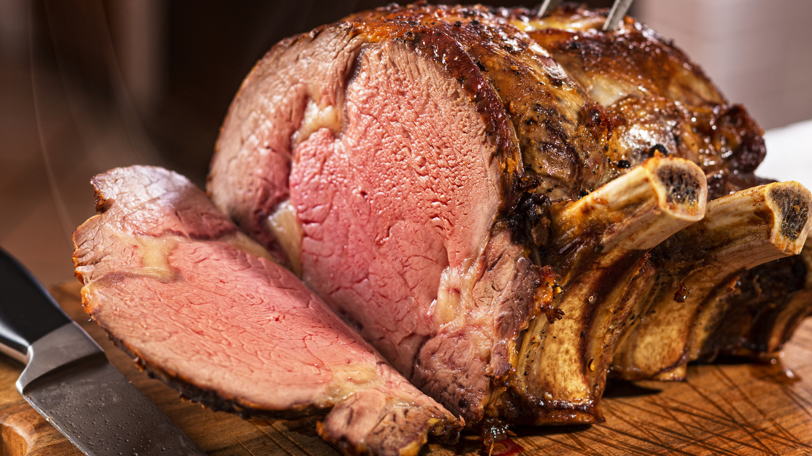The Difference Between Ribeye And Prime Rib
