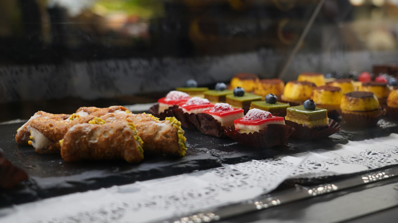 italian bakery window with desserts