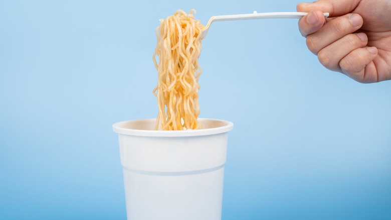instant ramen noodles and cup