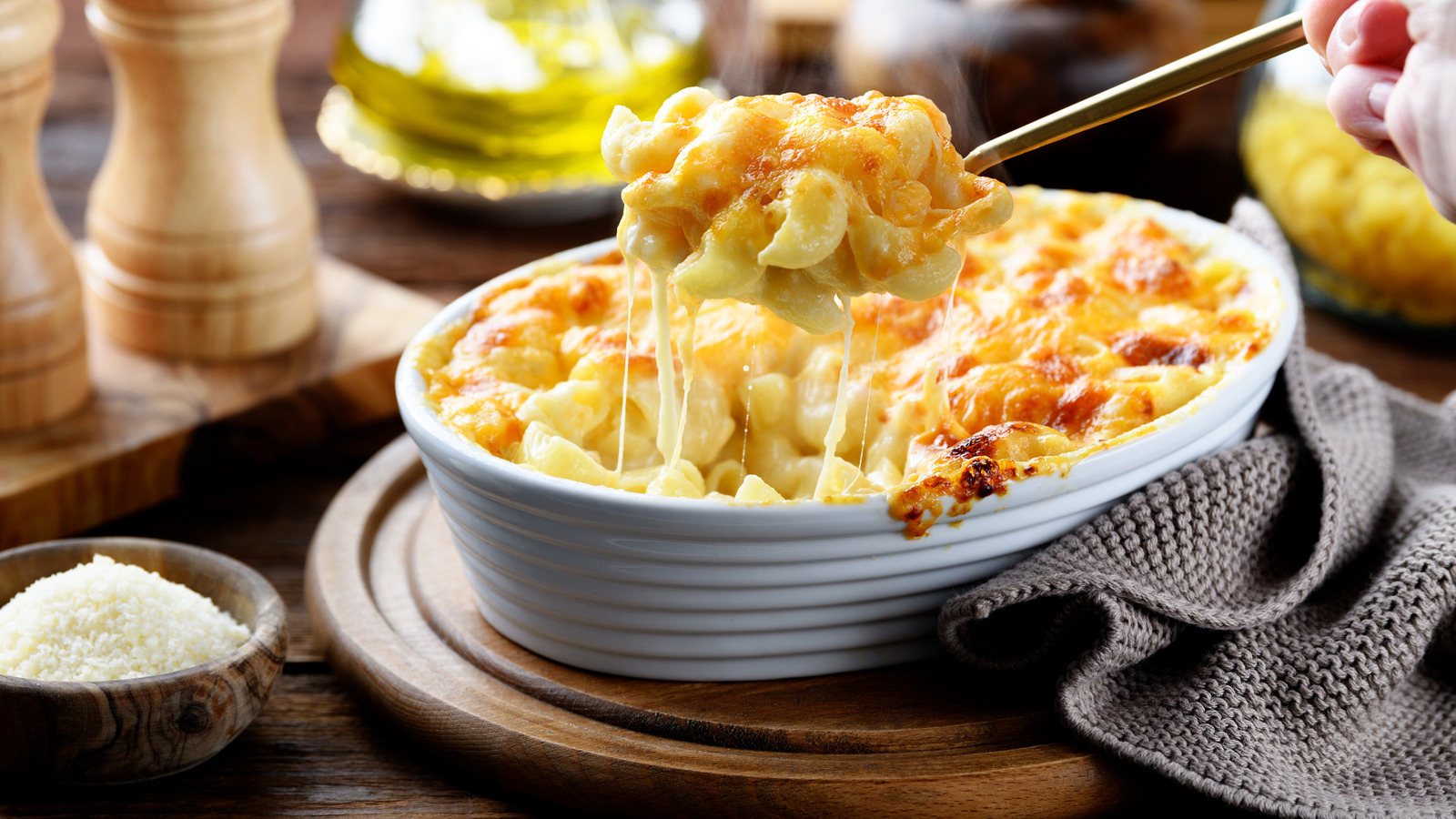 The Crunchy Old-School Shortcut That Makes Nearly Any Casserole Taste Better - Tasting Table