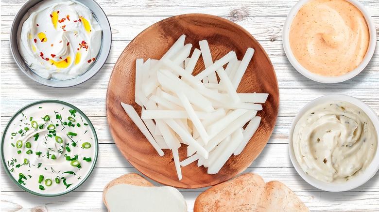 Jicama sticks with different dips