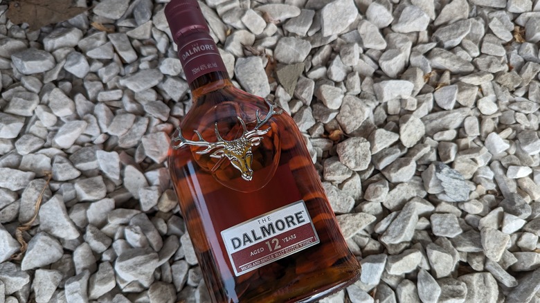 Dalmore 12 whisky on gravel