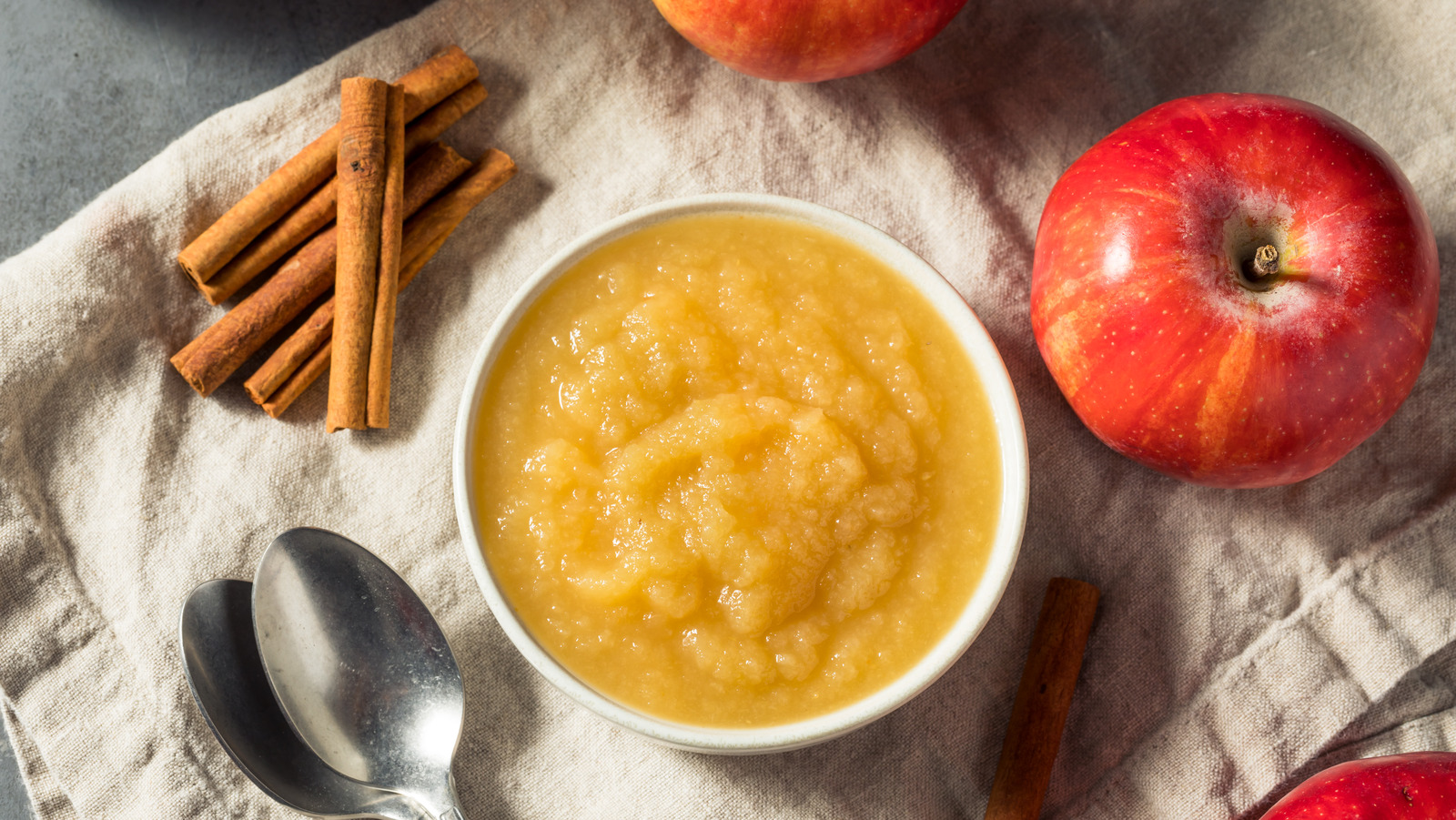 How To Sweeten Homemade Applesauce Without Sugar How To Sweeten Homemade Applesauce Without Sugar