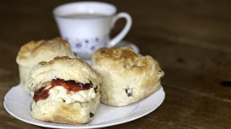 scones served with tea