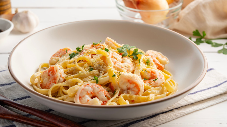 creamy pasta with shrimp