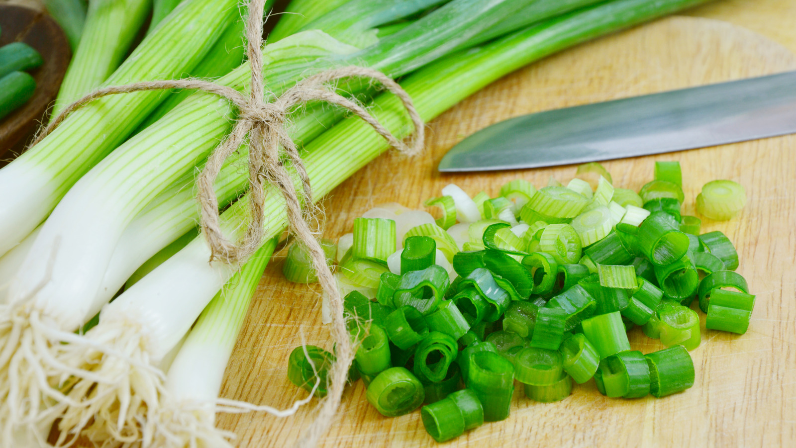 The Differences Between Scallions, Ramps, And Leeks