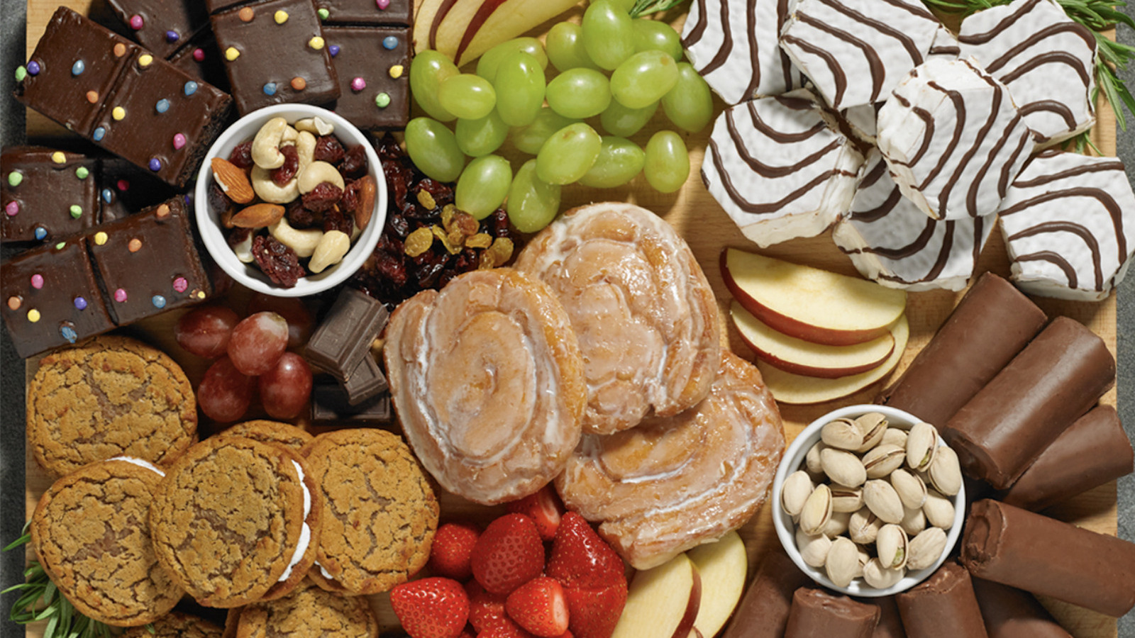 The Discontinued Little Debbie Cake Snack We Want To Return To The Permanent Lineup - Tasting Table
