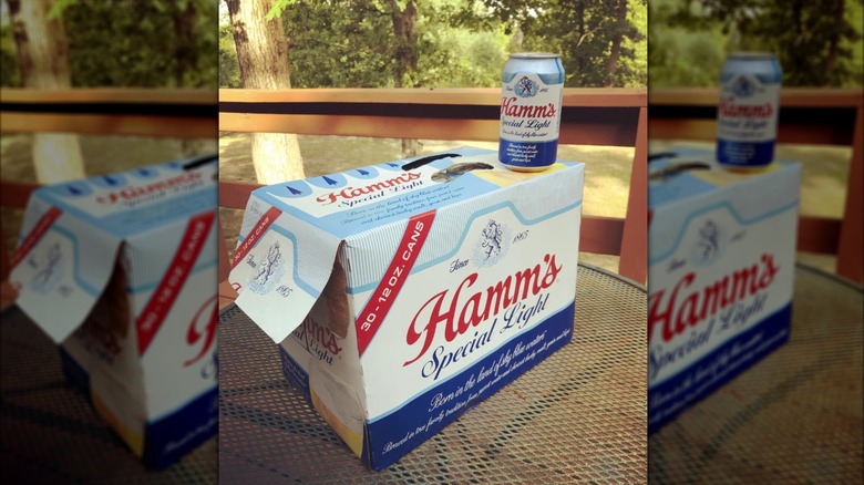 30-rack of Hamm's Special Light beer