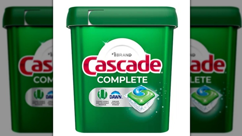 Product image of Cascade Complete ActionPacs dishwasher pods in a green container