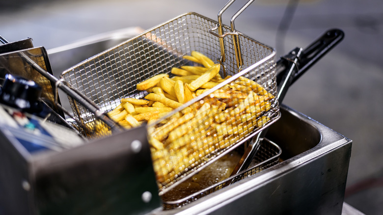 deep frying french fries