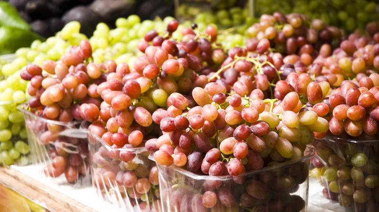 Grapes at a farmer's market