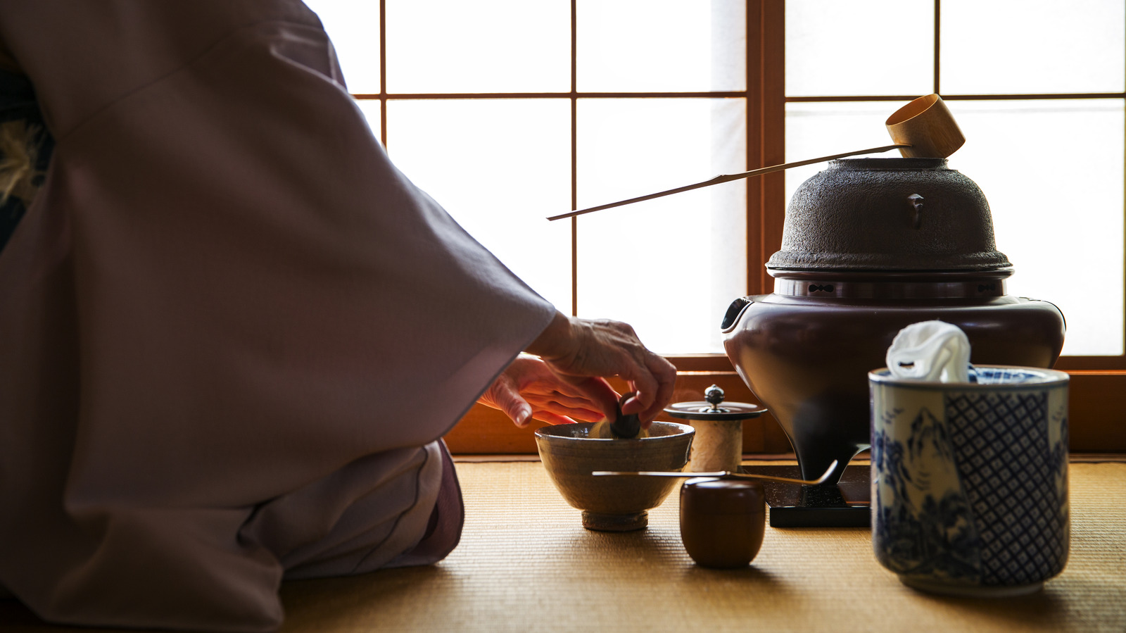 Slurping Tea In Japan Is The Etiquette Tip To Show Respect