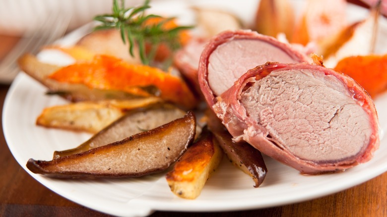 Pork loin roast with roasted pears