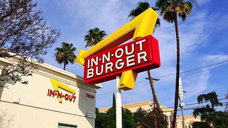 The sign outside of In-N-Out burger in California