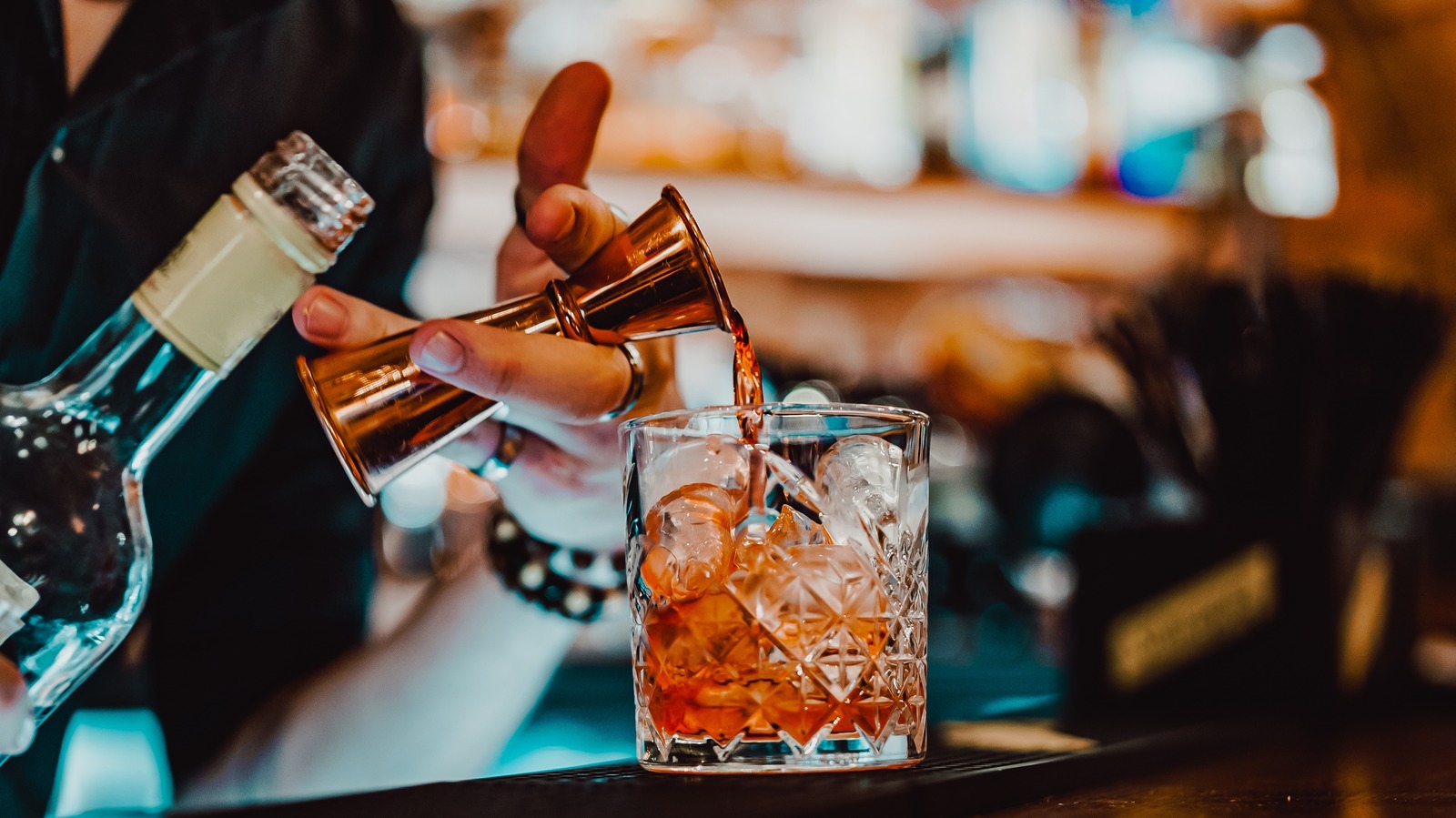 The Flavor Difference Between Peychaud's And Angostura Bitters