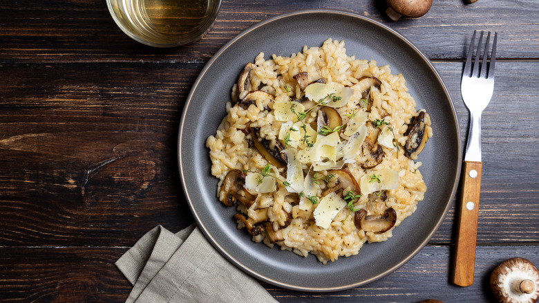 Mushroom risotto with cheese