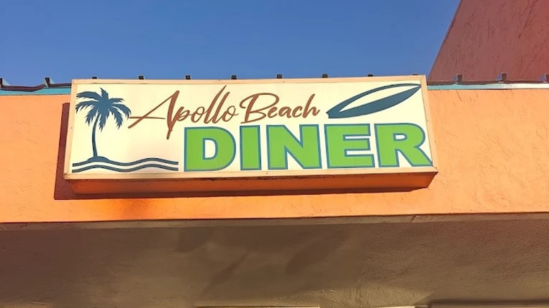 The front sign of Apollo Beach Diner