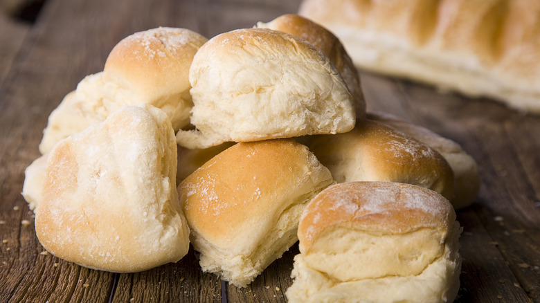 dinner rolls in a pile