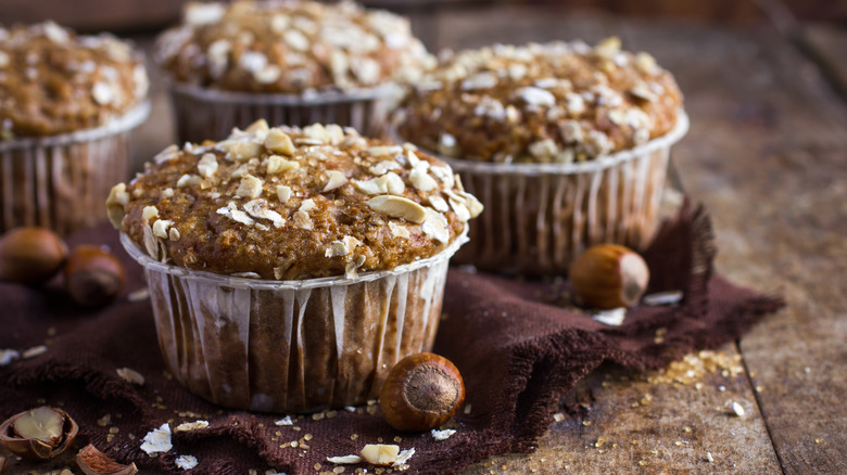 oat and nut muffins